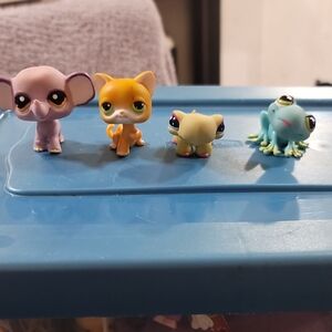 Littlest Pet Shop Purple Elephant, Orange Cat, Cream Turtle & Teal Frog Set